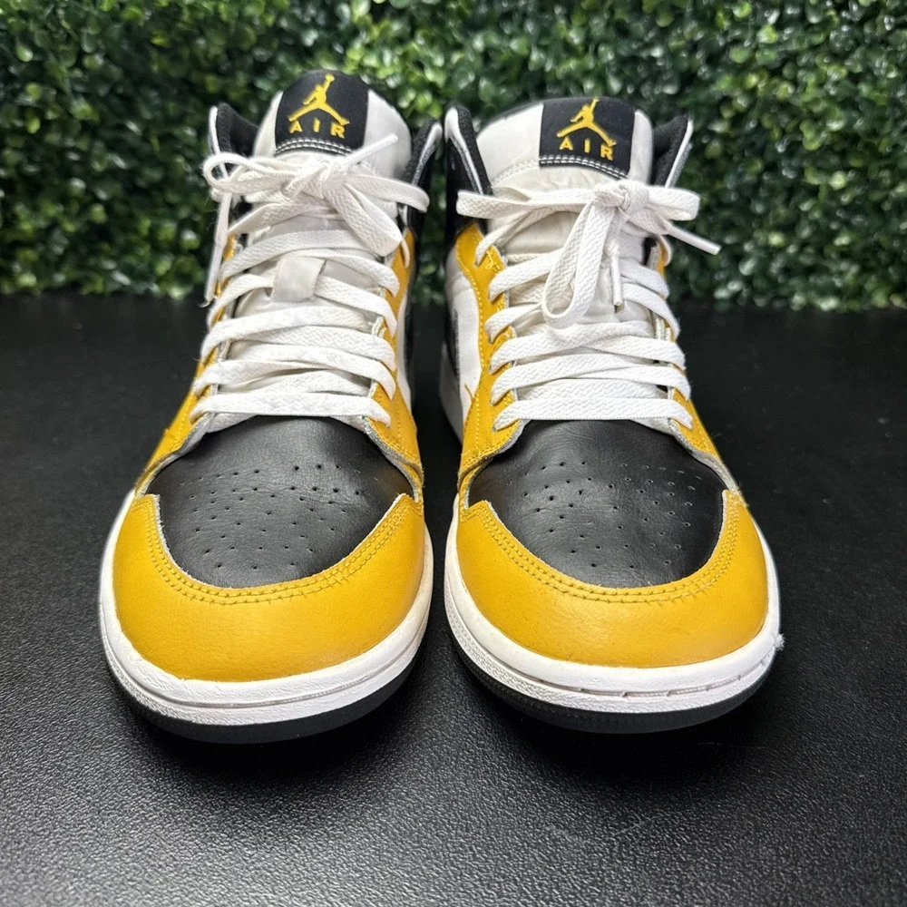 Jordan Air Jordan 1 Mid Yellow Men's Sneakers Size 9.5 DQ8426-701